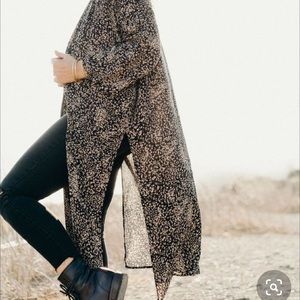 Quincy Black & Taupe Kimono by CJLA